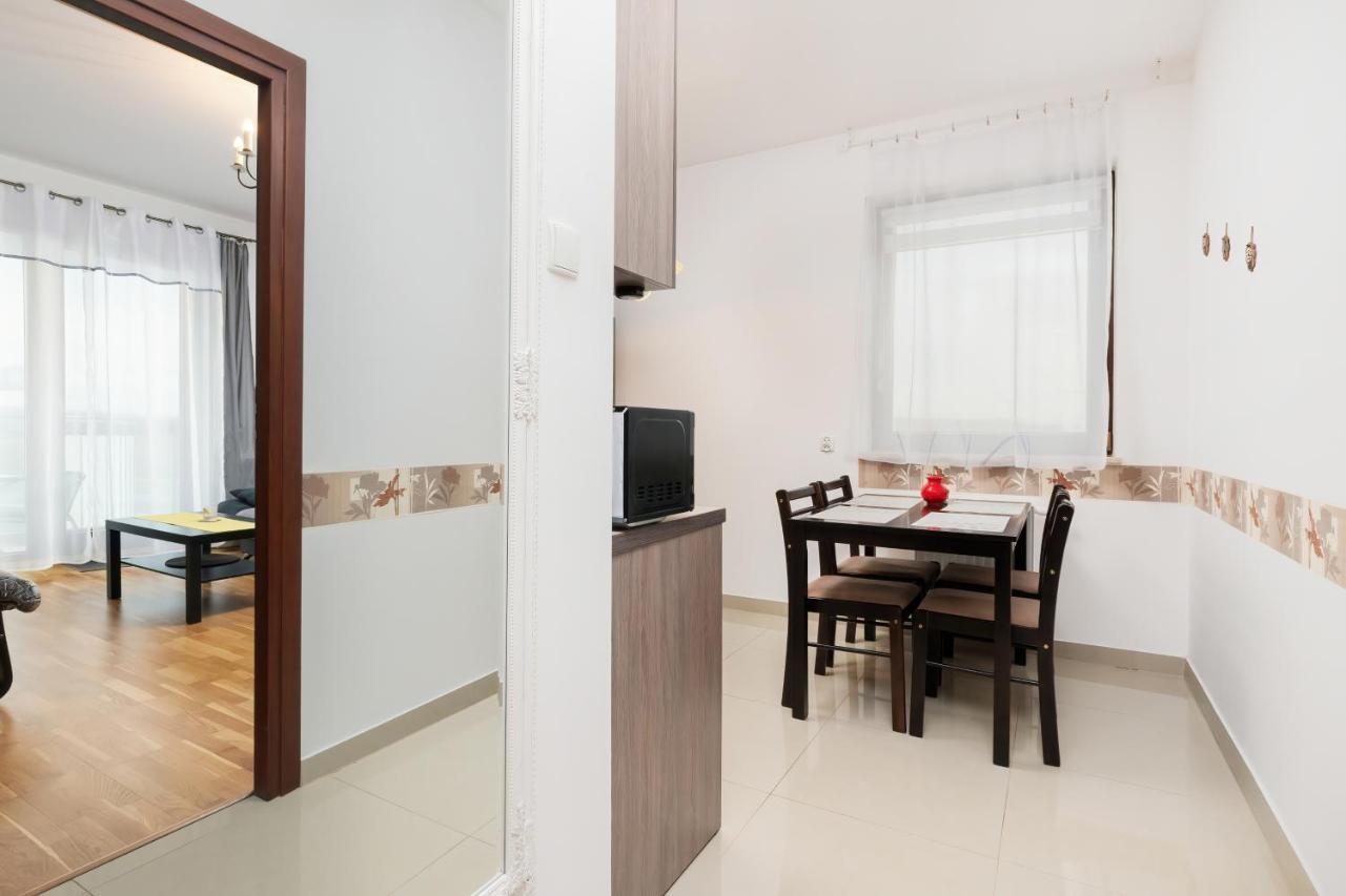 Apartment Gdansk Jabloniowa By Noclegi Renters Exteriör bild